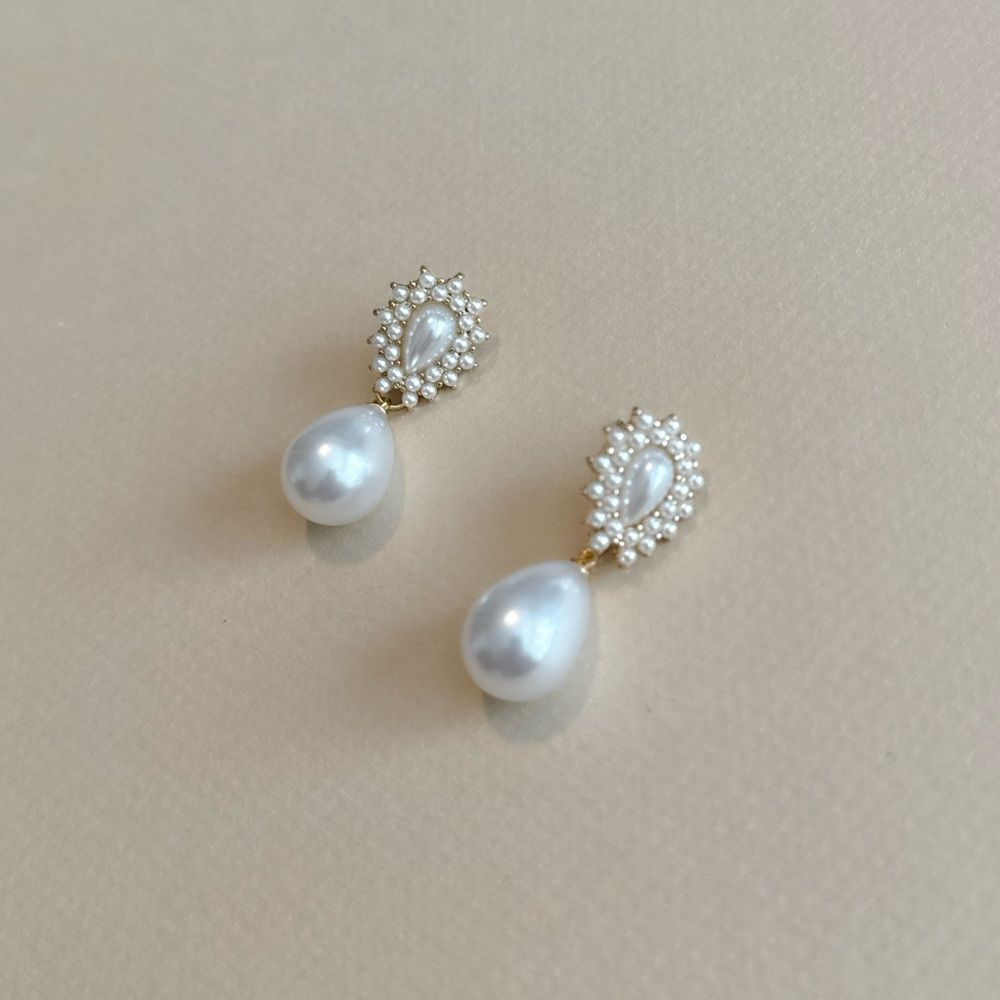 Pearl drop earrings #1337